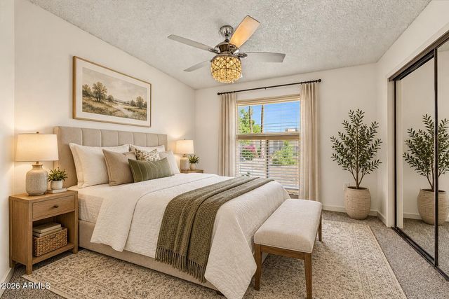 10031 W HUTTON Drive, Sun City, AZ 85351