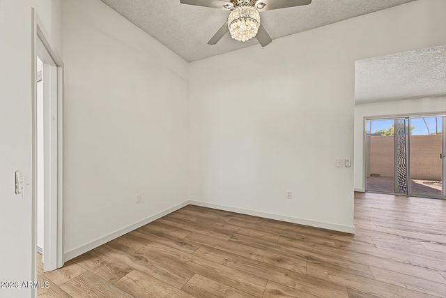 10031 W HUTTON Drive, Sun City, AZ 85351