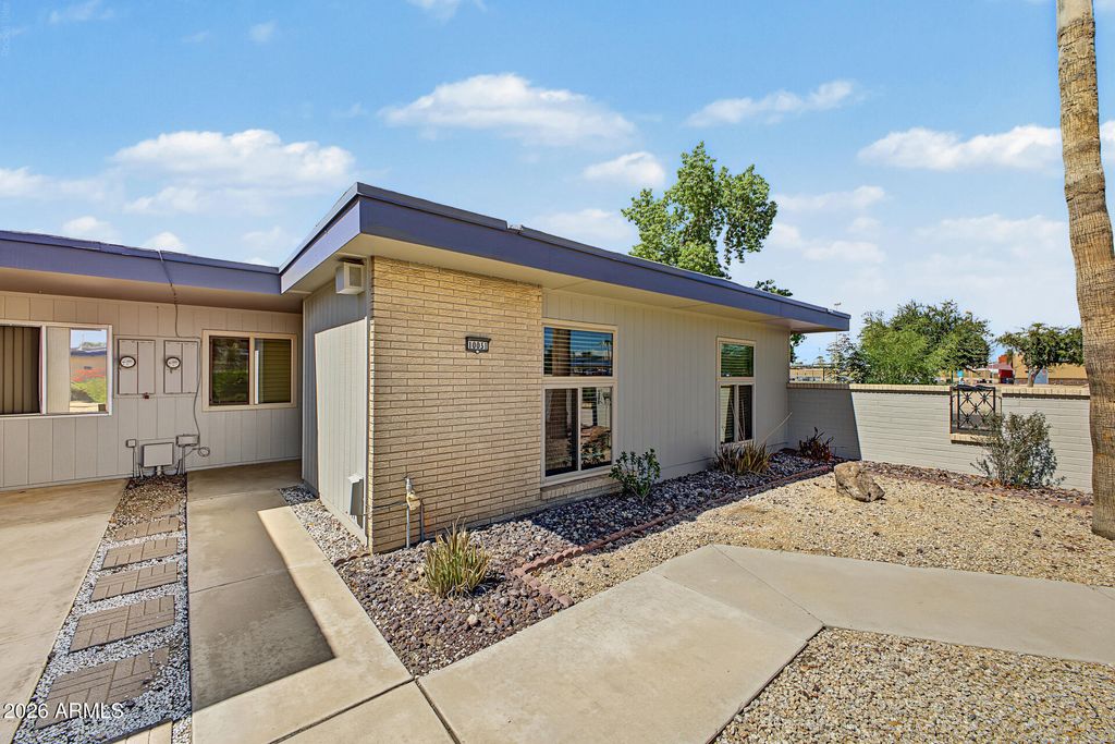 10031 W HUTTON Drive, Sun City, AZ 85351 — photo 2