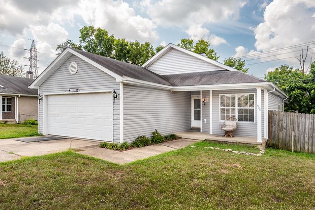 900 Pinoak Drive, Nicholasville, KY 40356