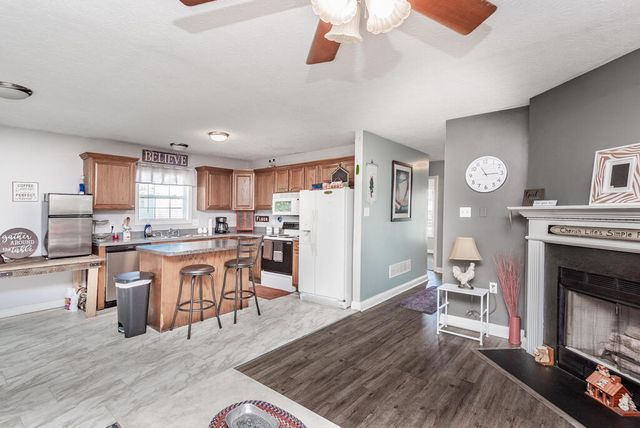 900 Pinoak Drive, Nicholasville, KY 40356