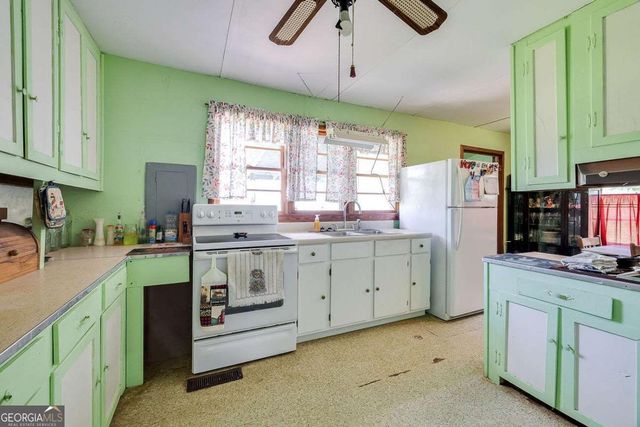 410 Newton Road, Guyton, GA 31312