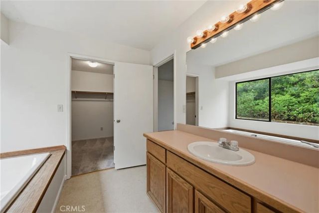 17312 Greenridge, Hidden Valley Lake, CA 95467
