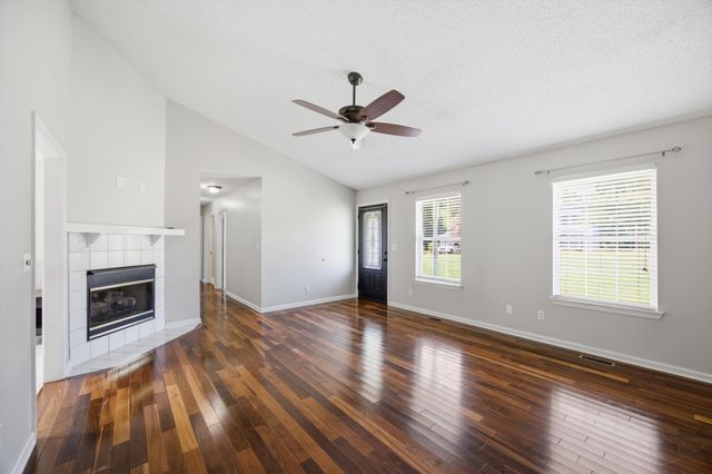 144 N Brent Drive, Ringgold, GA 30736