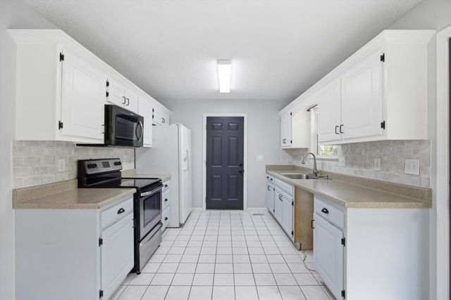 144 N Brent Drive, Ringgold, GA 30736