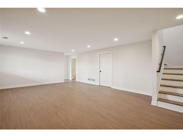 601 S Division Street, Roberts, WI 54023