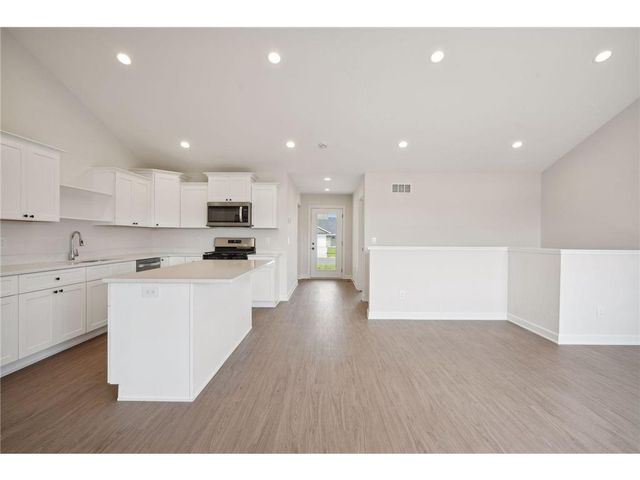 601 S Division Street, Roberts, WI 54023