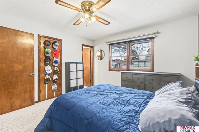 126 S Vermont Street, Bennington, NE 68007