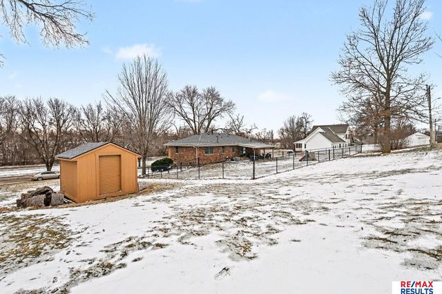 126 S Vermont Street, Bennington, NE 68007