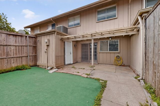 11940 Leisure Drive, Dallas, TX 75243