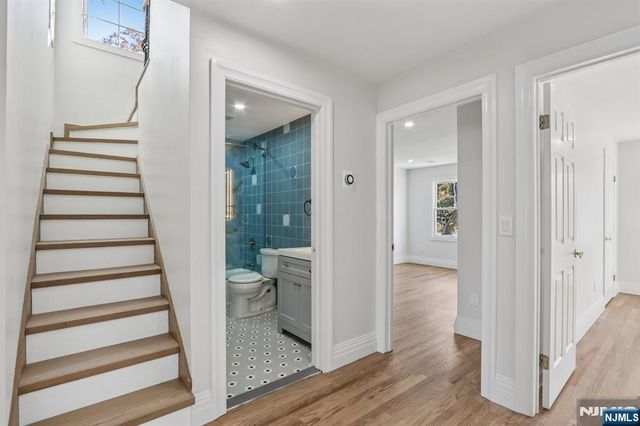 215 Floral Street, Roselle, NJ 07203