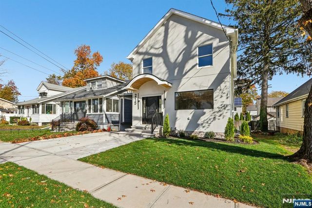 215 Floral Street, Roselle, NJ 07203