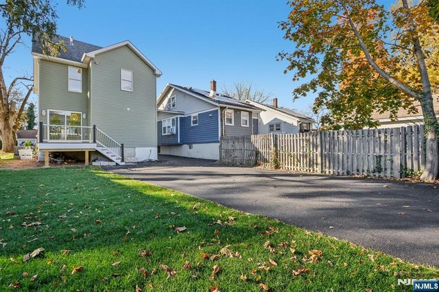 215 Floral Street, Roselle, NJ 07203