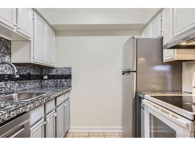 5995 W Hampden Ave 2G, Denver, CO 80227