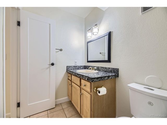 5995 W Hampden Ave 2G, Denver, CO 80227