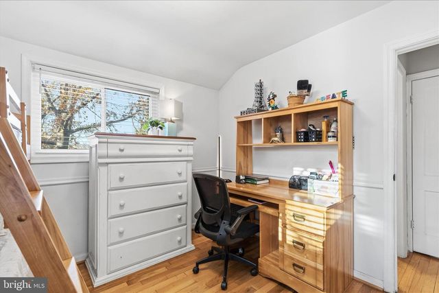 7203 ARTHUR DR, Falls Church, VA 22046