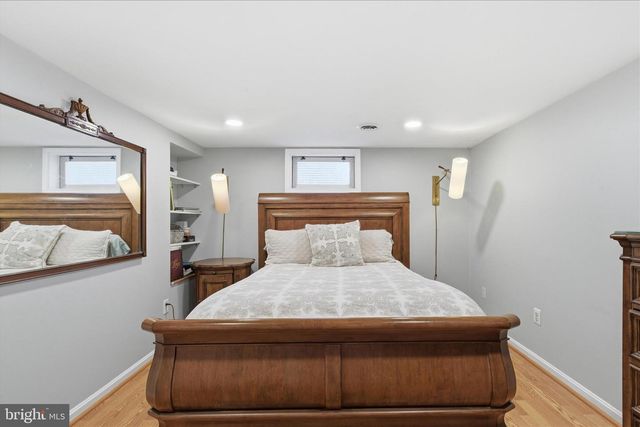 7203 ARTHUR DR, Falls Church, VA 22046