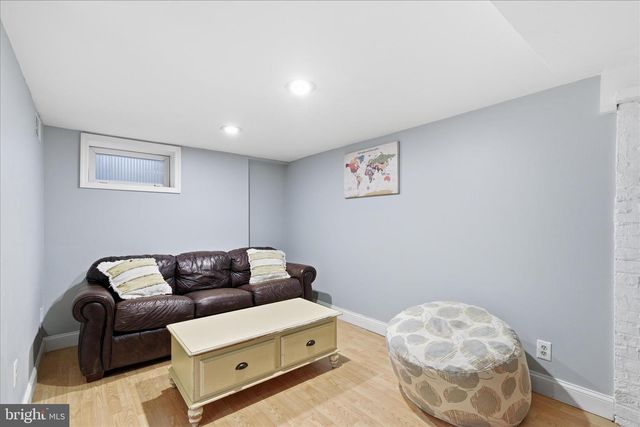 7203 ARTHUR DR, Falls Church, VA 22046