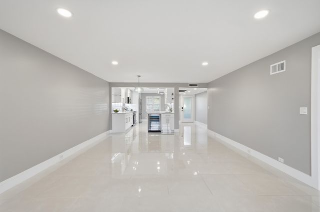 1701 Andros Isle C1, Coconut Creek, FL 33066