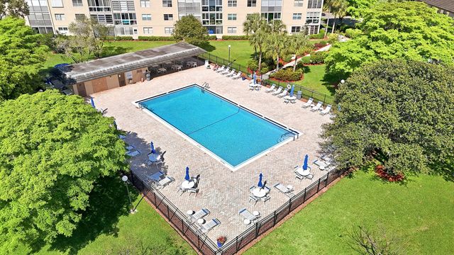 1701 Andros Isle C1, Coconut Creek, FL 33066