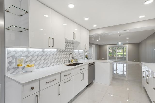 1701 Andros Isle C1, Coconut Creek, FL 33066