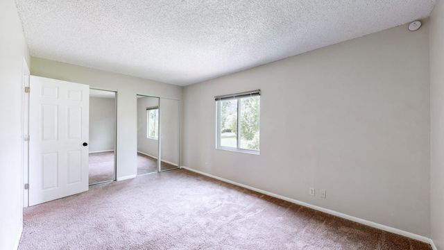 627 Rockwood Dr, Hermitage, TN 37076