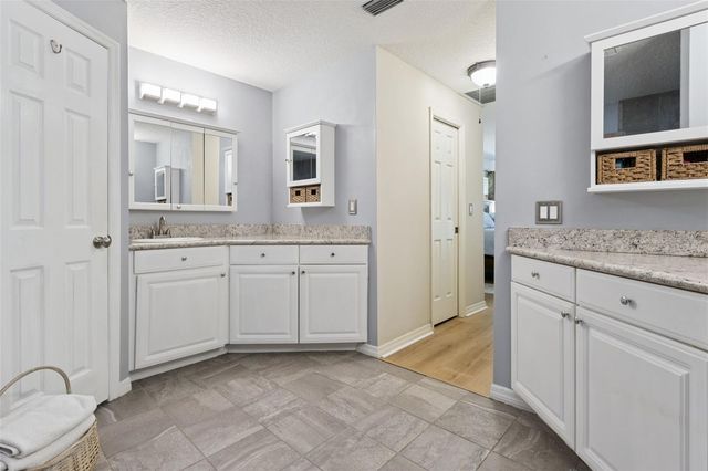 33440 LAKE BEND CIRCLE, Leesburg, FL 34788