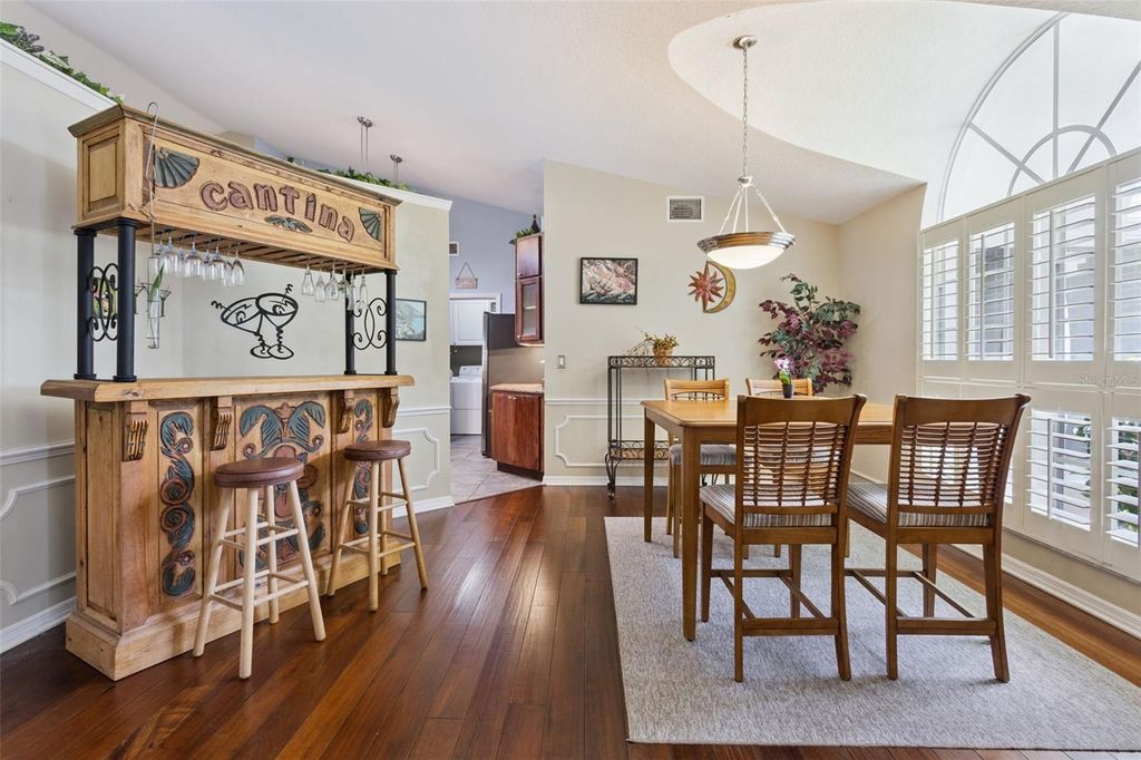 Image 11 of property listing at 33440 LAKE BEND CIRCLE, Leesburg, FL 34788