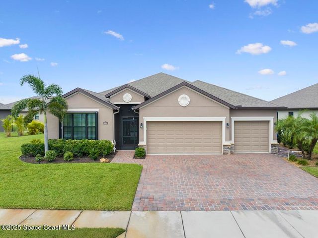 5614 1st Square, Vero Beach, FL 32968