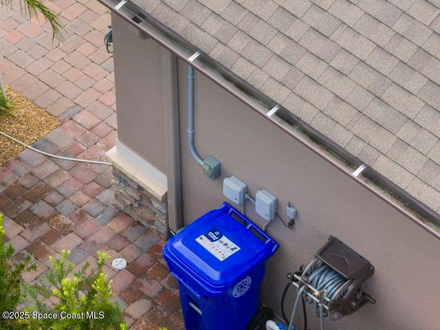 5614 1st Square, Vero Beach, FL 32968