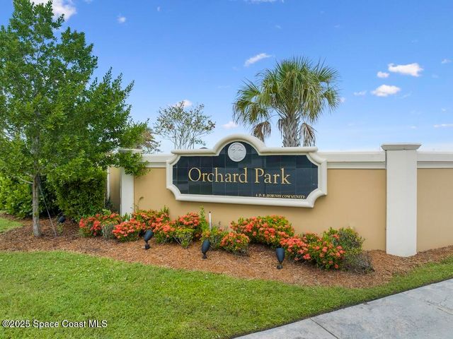 5614 1st Square, Vero Beach, FL 32968