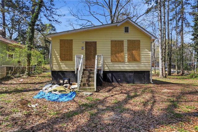 747 Gary Road NW, Atlanta, GA 30318