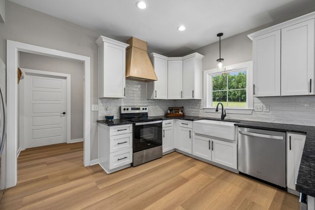 248 Dink Rut Rd, Portland, TN 37148
