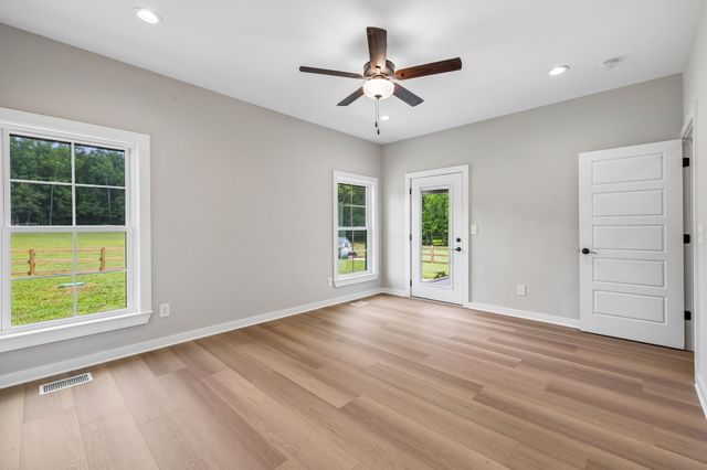 248 Dink Rut Rd, Portland, TN 37148