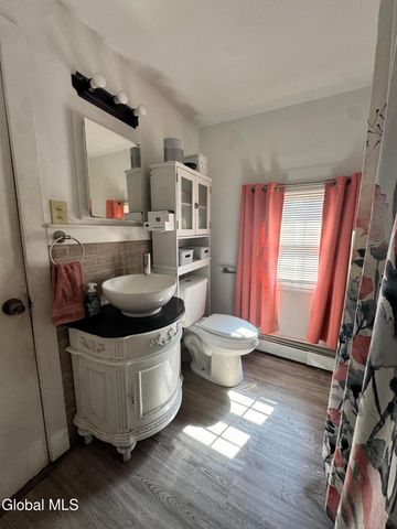 348 Gardinier Street, Rotterdam, NY 12306