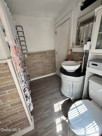 348 Gardinier Street, Rotterdam, NY 12306