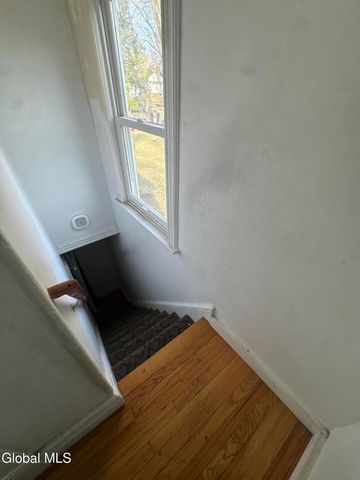 348 Gardinier Street, Rotterdam, NY 12306