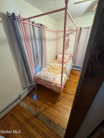 348 Gardinier Street, Rotterdam, NY 12306