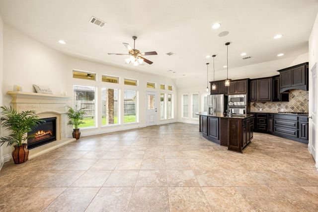 2322 Angel Trumpet Drive, Katy, TX 77494