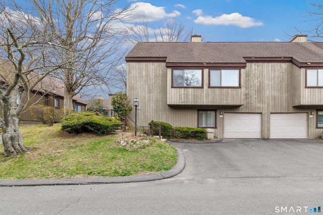 638A Onondaga Lane, Stratford, CT 06614