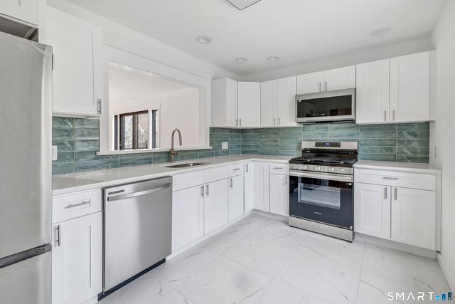 638A Onondaga Lane, Stratford, CT 06614