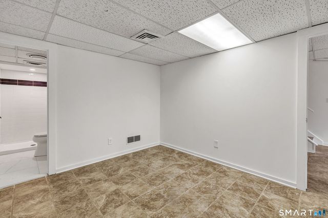 638A Onondaga Lane, Stratford, CT 06614