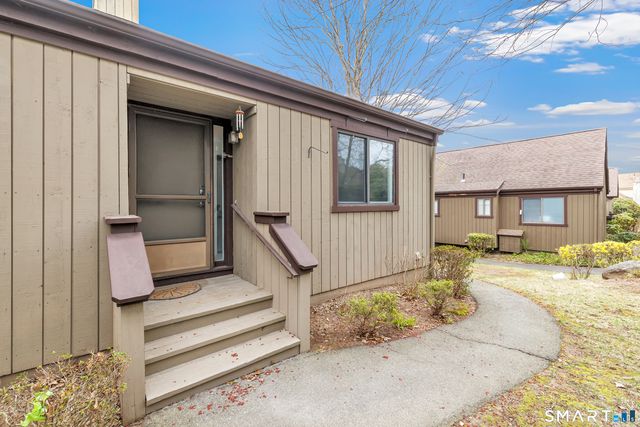 638A Onondaga Lane, Stratford, CT 06614