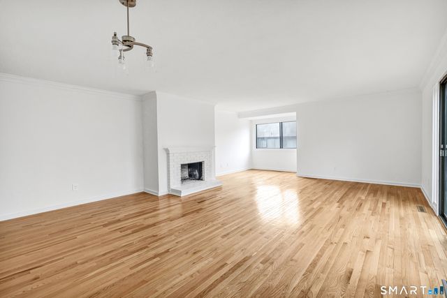 638A Onondaga Lane, Stratford, CT 06614