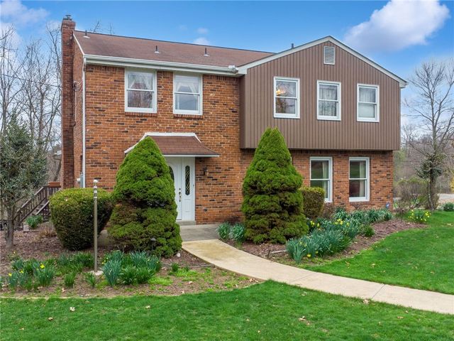 5061 Northlawn Cir, Murrysville, PA 15668