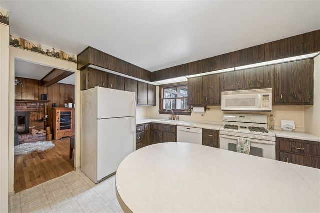 5061 Northlawn Cir, Murrysville, PA 15668
