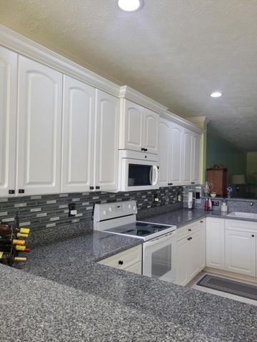 2185 SE Wild Meadow Circle, Port St. Lucie, Port St Lucie, FL 34952