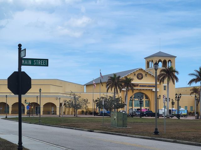 2185 SE Wild Meadow Circle, Port St. Lucie, Port St Lucie, FL 34952