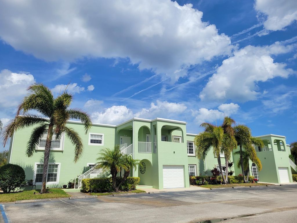 2185 SE Wild Meadow Circle, Port St. Lucie, Port St Lucie, FL 34952