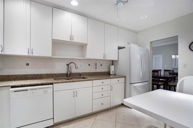 4250 GALT OCEAN Drive PHB, Fort Lauderdale, FL 33308